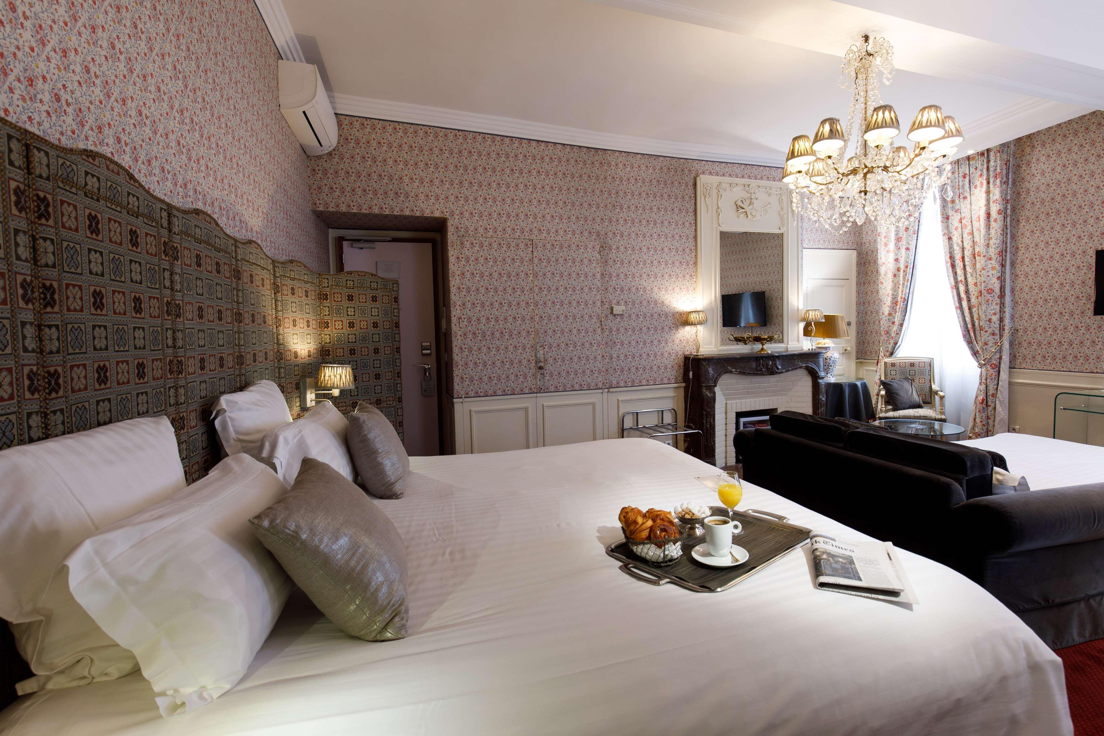 Hotel & Spa Le Grand Monarque, BW Premier Collection Chartres Bagian luar foto