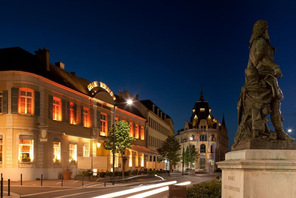 Hotel & Spa Le Grand Monarque, BW Premier Collection Chartres Bagian luar foto