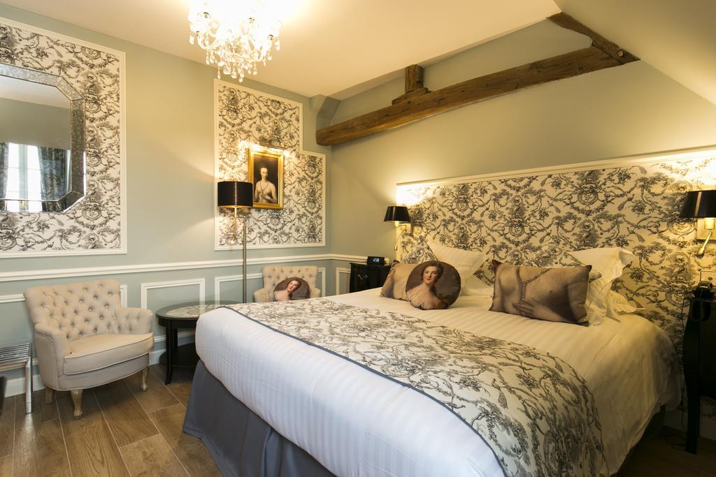 Hotel & Spa Le Grand Monarque, BW Premier Collection Chartres Bagian luar foto