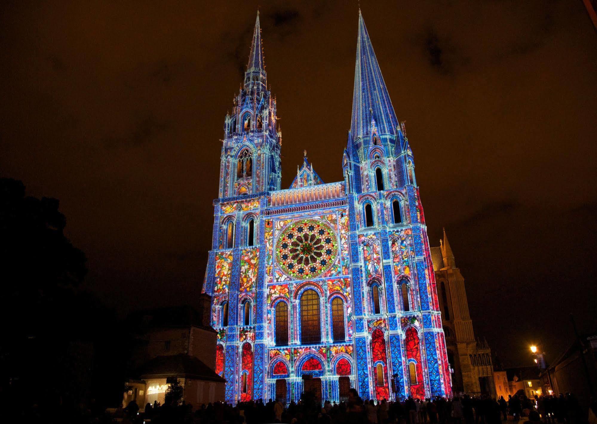 Hotel & Spa Le Grand Monarque, BW Premier Collection Chartres Bagian luar foto